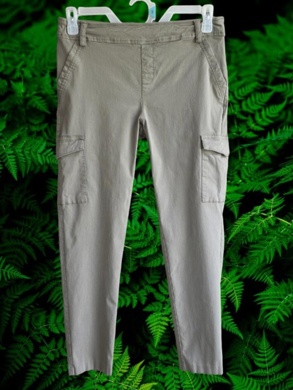 SOHO Apparel Womens Stretch Slim Cargo Ankle Pants Pull On Latte Size L